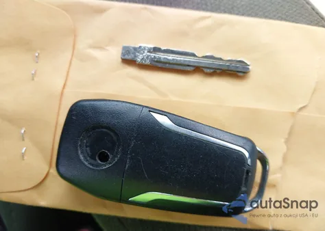 2011 Toyota Camry Le from USA, damaged, VIN 4T4BF3EK0BR160900